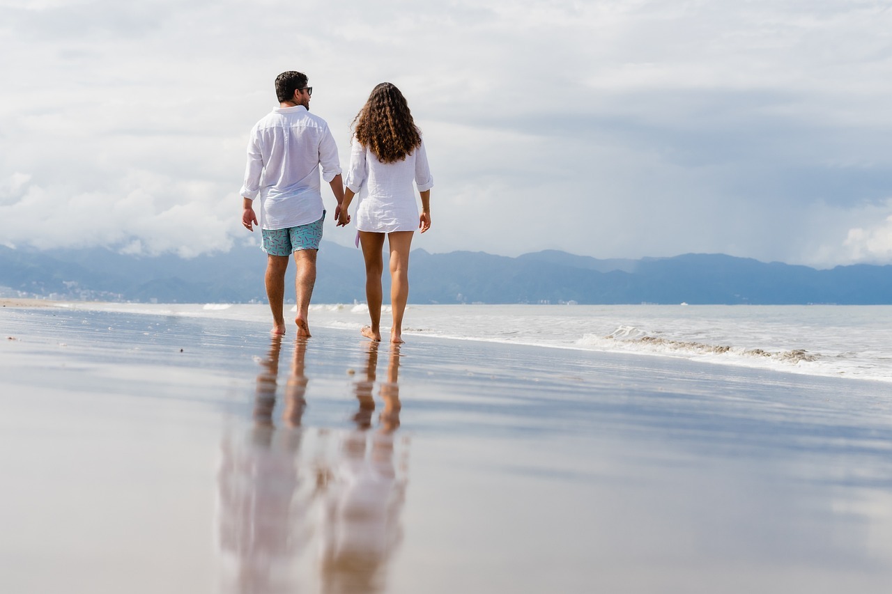 beach, couple, leisure